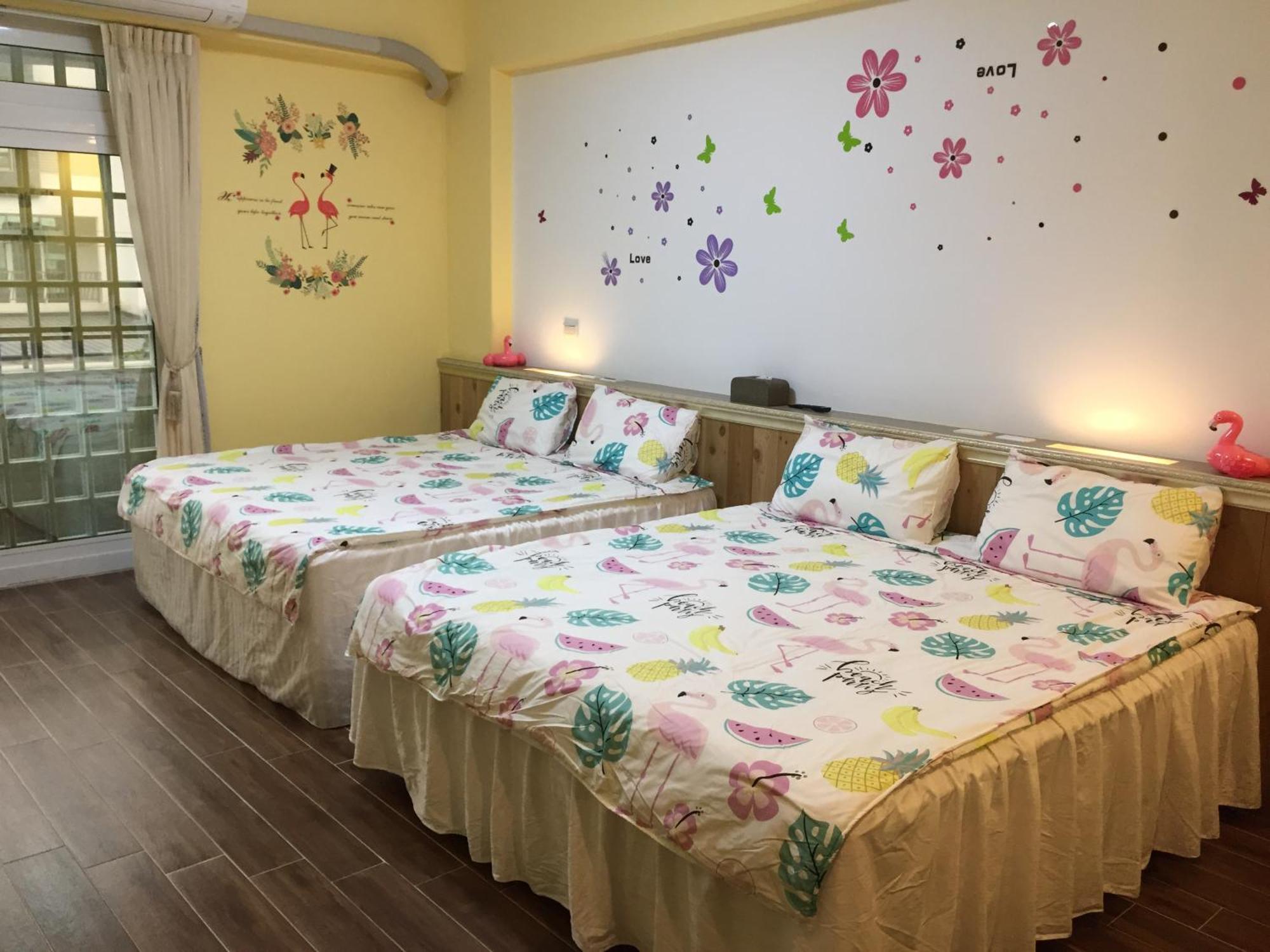 Holby No.8 Elevator Homestay Taitung Bilik gambar