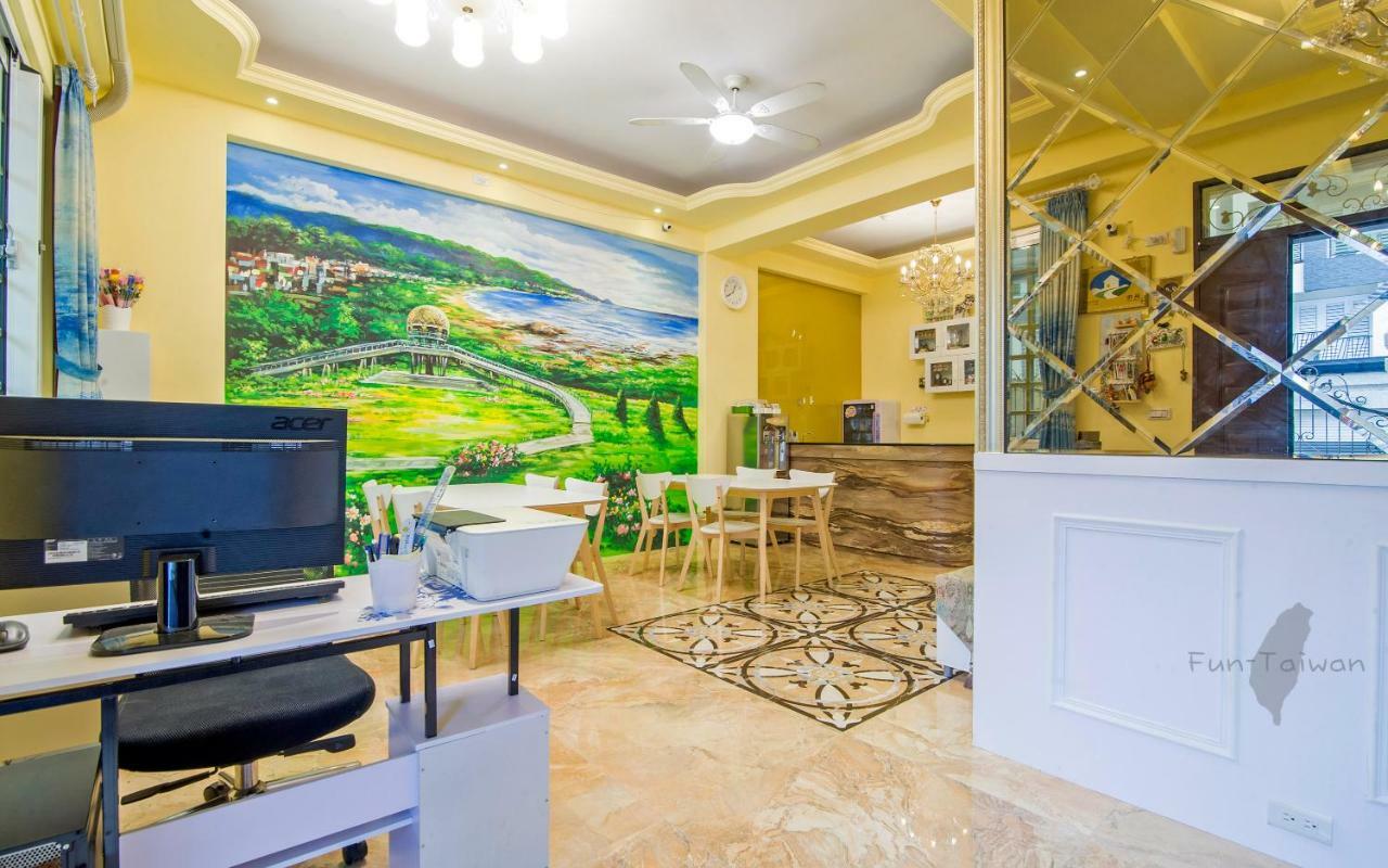 Holby No.8 Elevator Homestay Taitung Luaran gambar