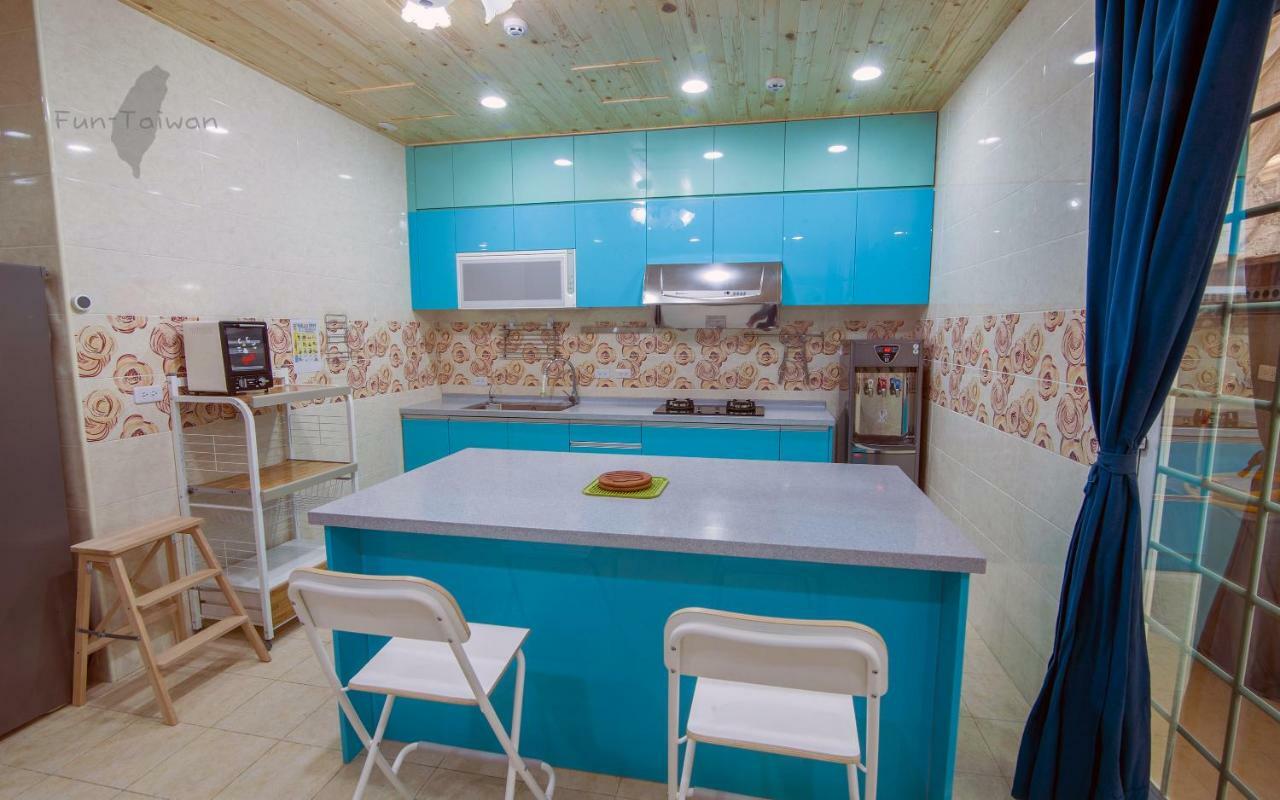 Holby No.8 Elevator Homestay Taitung Luaran gambar