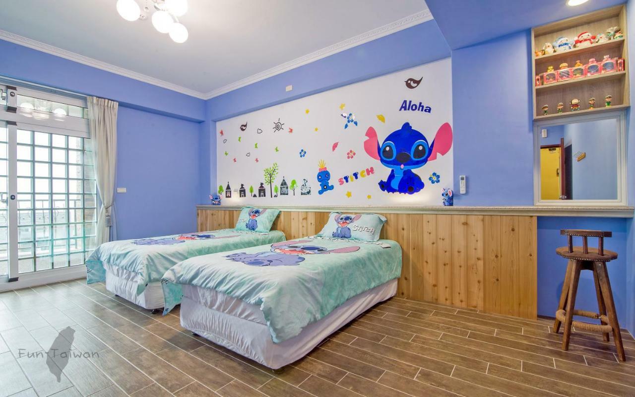 Holby No.8 Elevator Homestay Taitung Bilik gambar